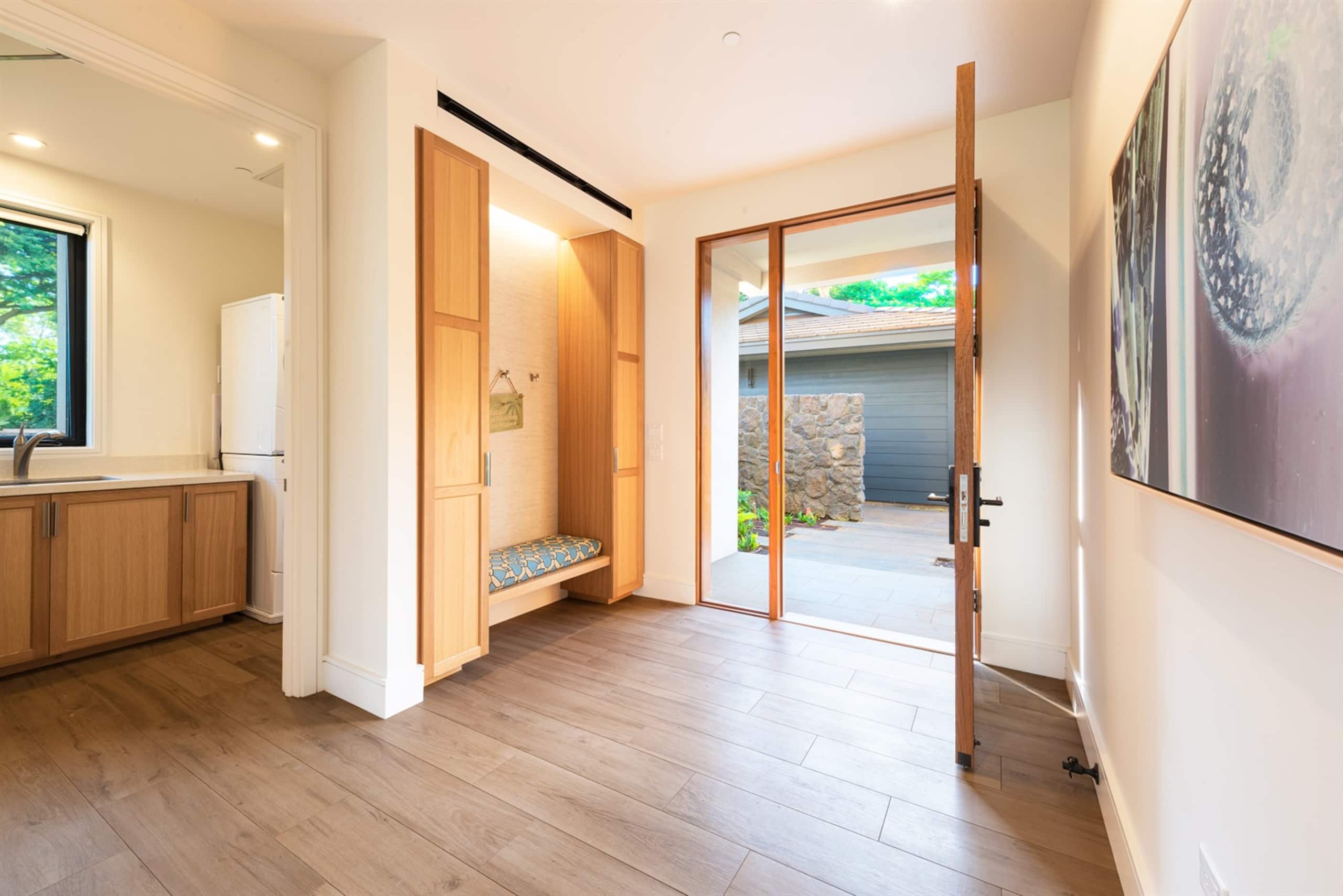 Villa in Lahaina · ★4.91 · 3 bedrooms · 4 beds · 3 baths - Image 7