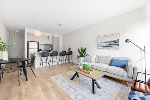 Ultra-modern spacious 3 bedroom townhouse