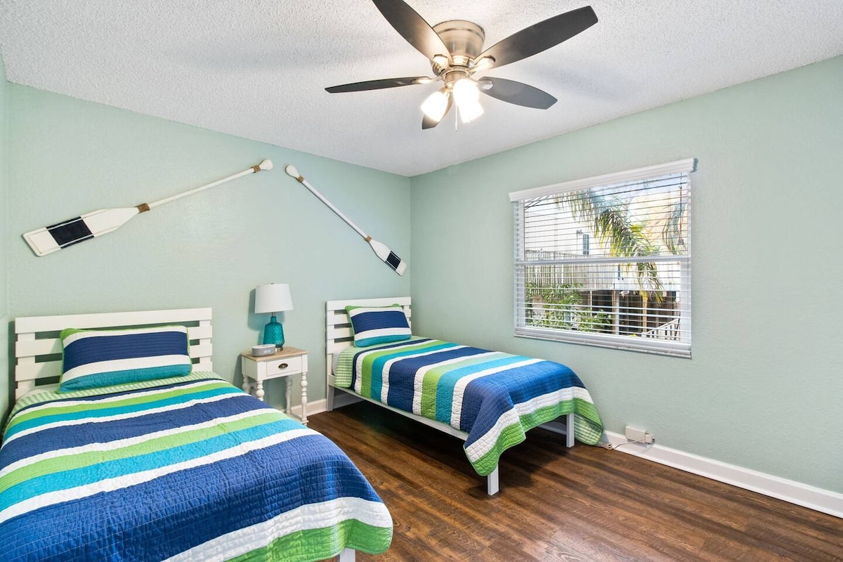 Spálňa 2 | Pár samostatných postelí