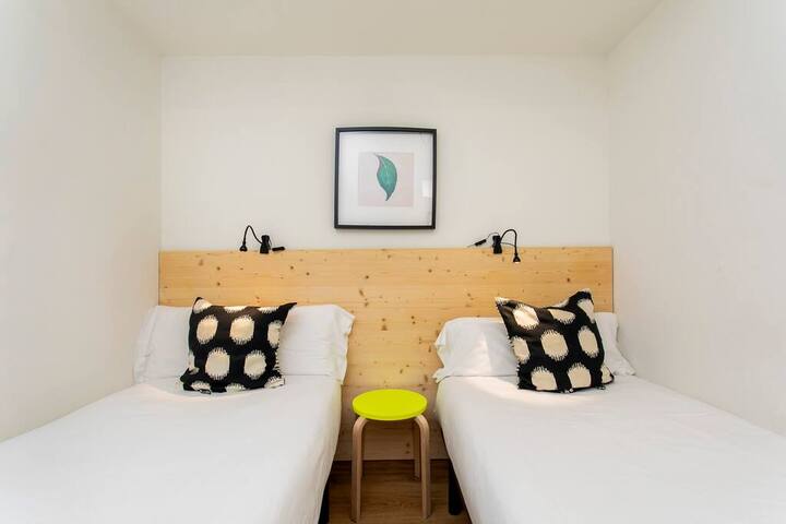 Superior apartment near Plaza Catalunya gallery image 5