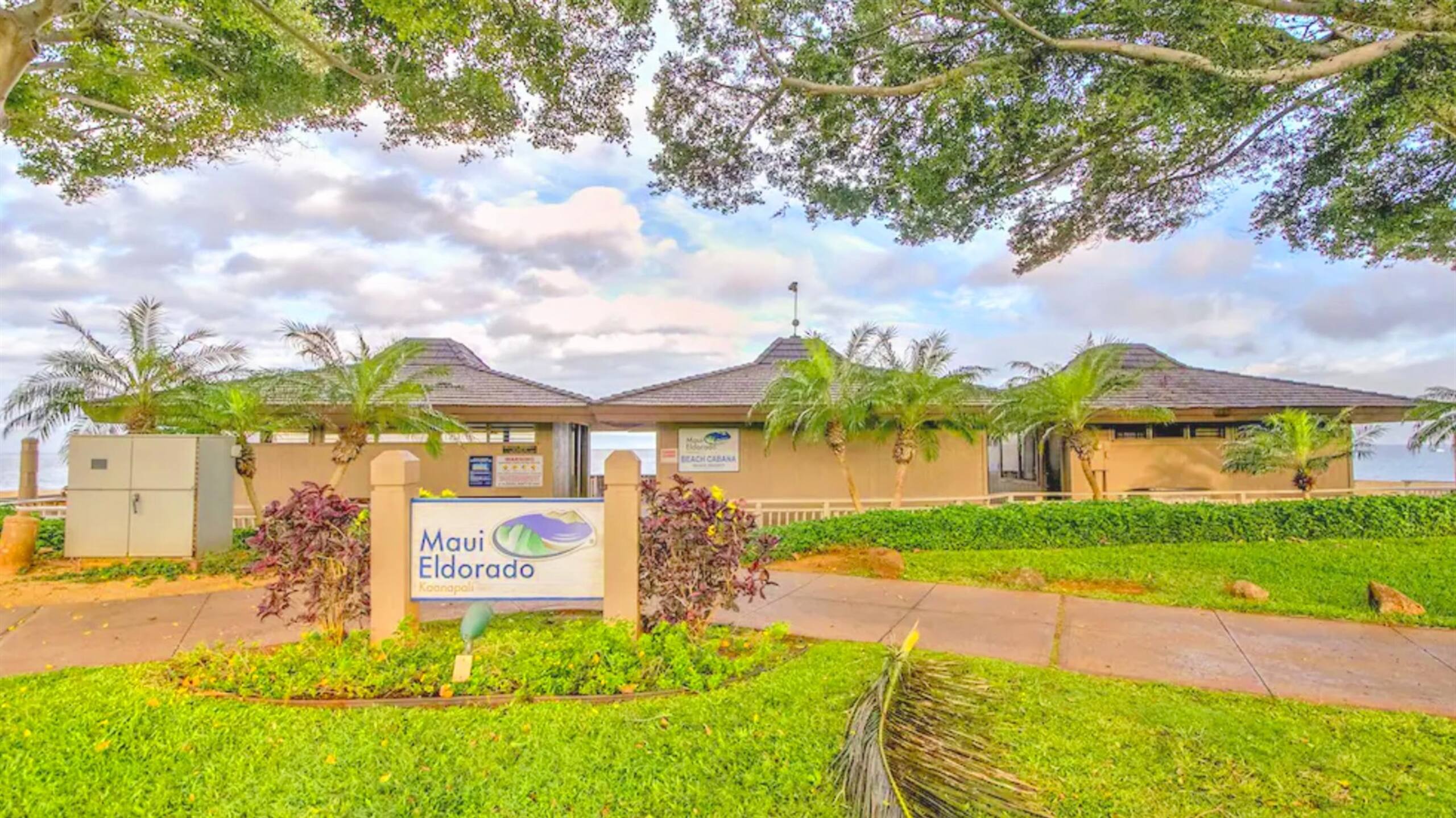 Condo in Lahaina · ★4.71 · 2 bedrooms · 4 beds · 2 baths - Image 46