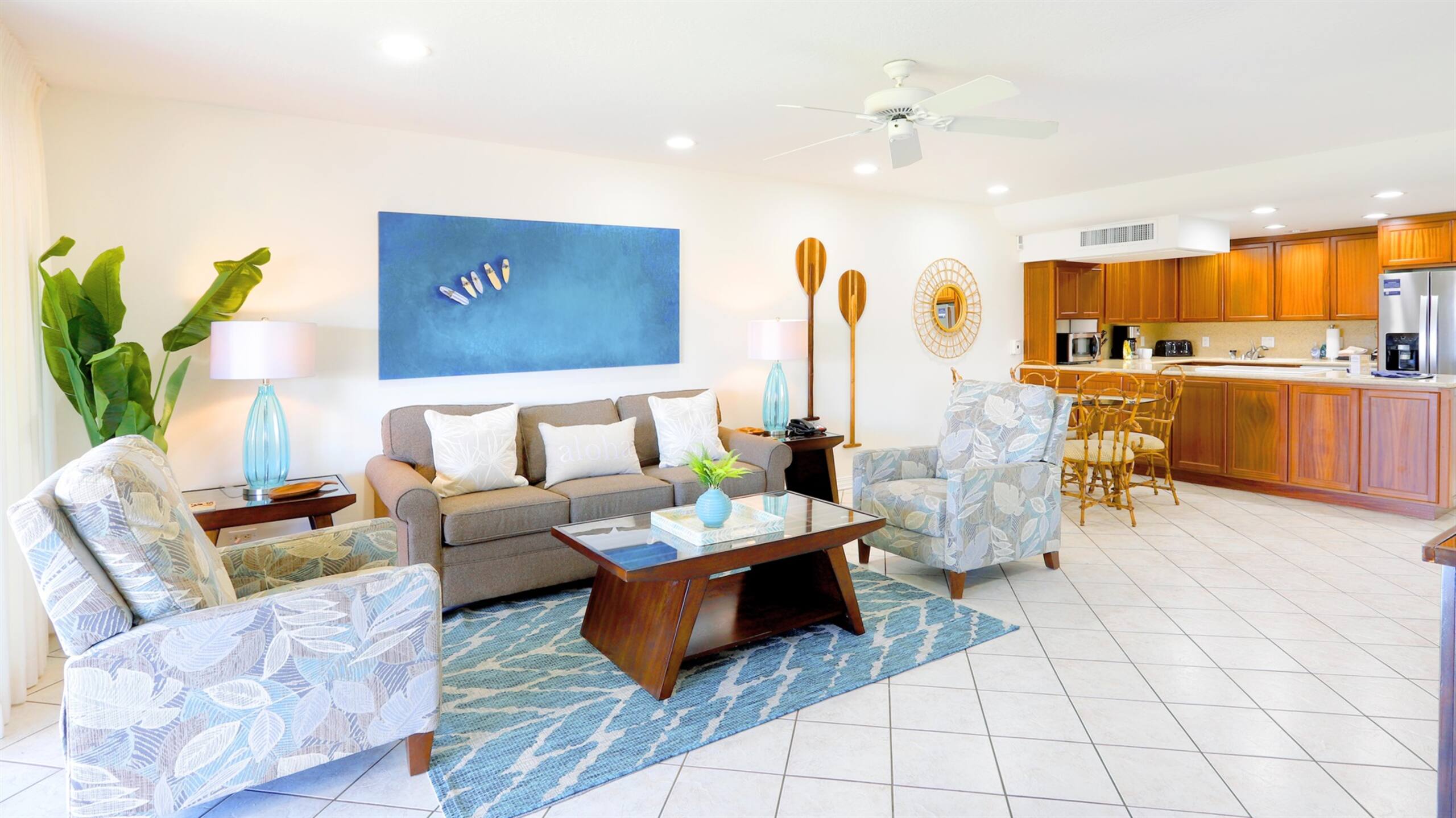 Condo in Lahaina · ★4.71 · 2 bedrooms · 4 beds · 2 baths - Image 2
