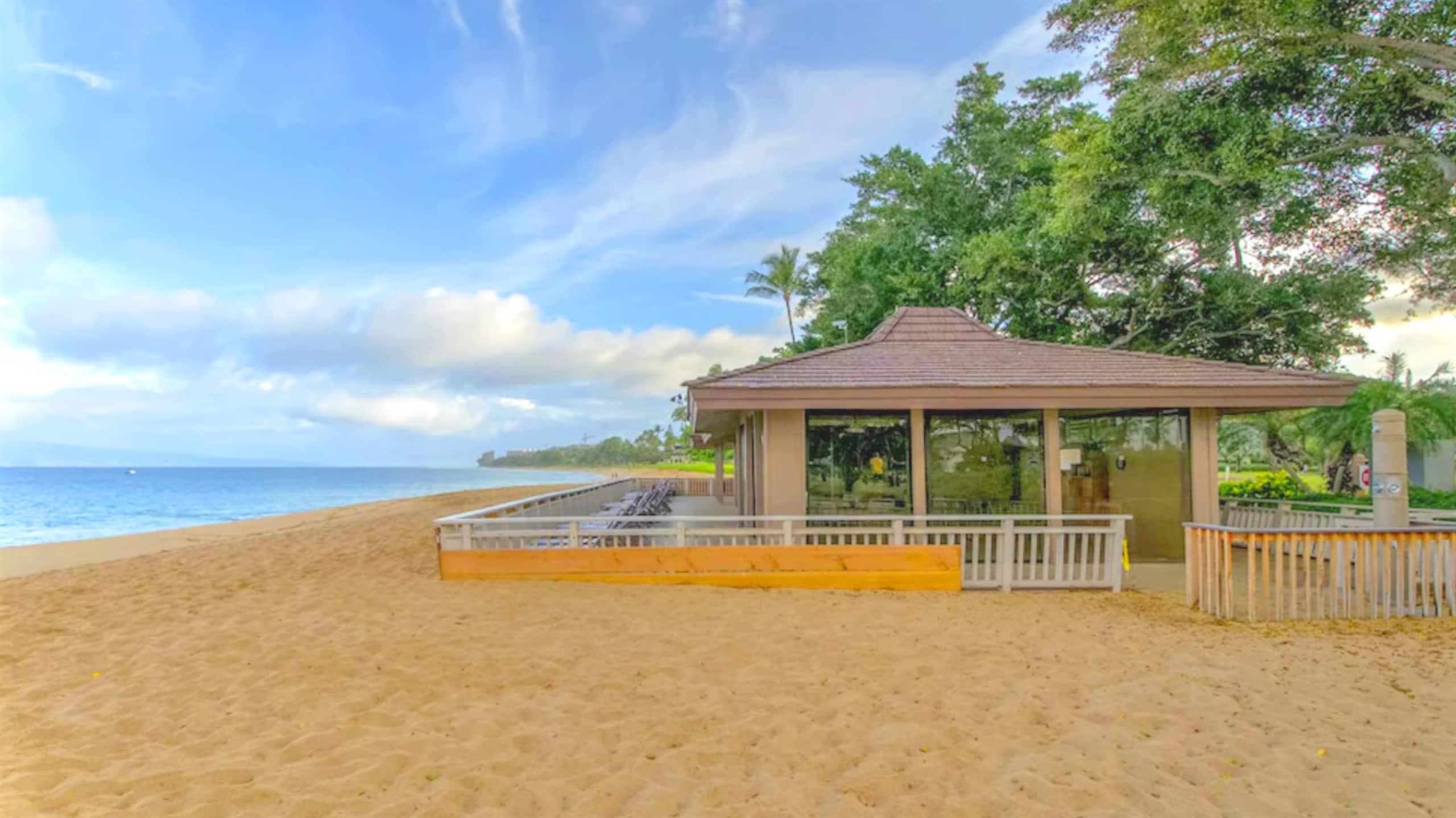 Condo in Lahaina · ★4.71 · 2 bedrooms · 4 beds · 2 baths - Image 45
