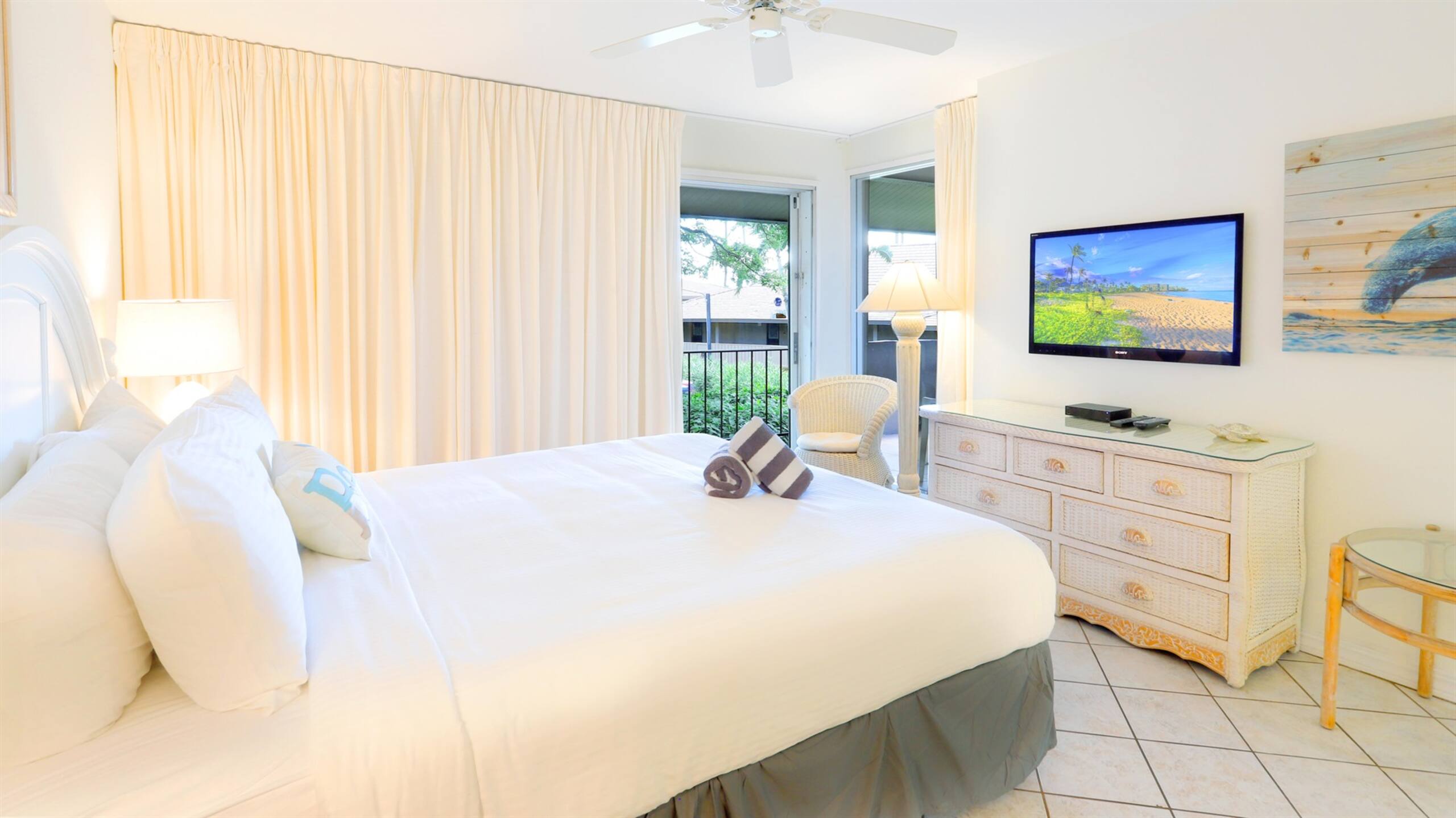 Condo in Lahaina · ★4.71 · 2 bedrooms · 4 beds · 2 baths - Image 5