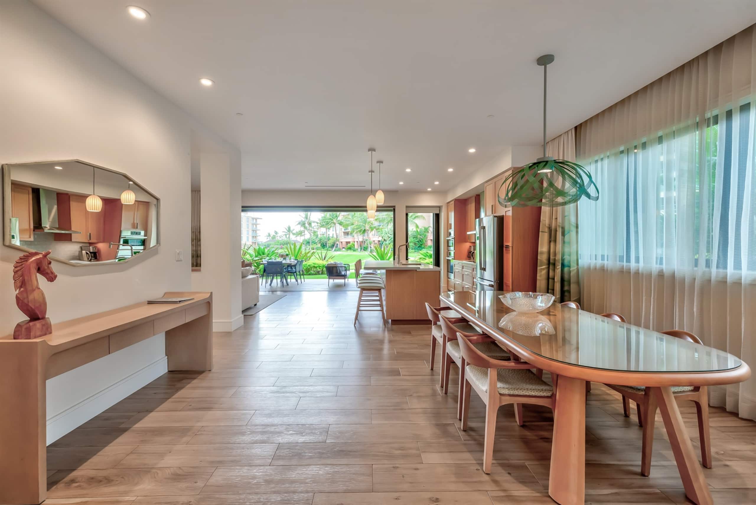 Villa in Lahaina · ★4.98 · 3 bedrooms · 4 beds · 3 baths - Image 7