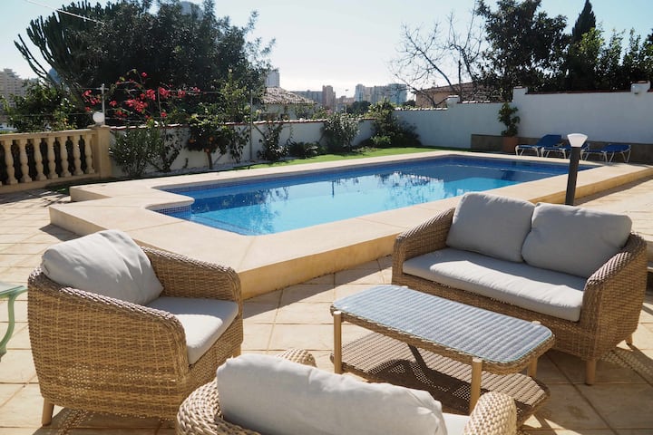 Villa Yasmín Avec Piscine Privée, Prés De La Plage - Calp