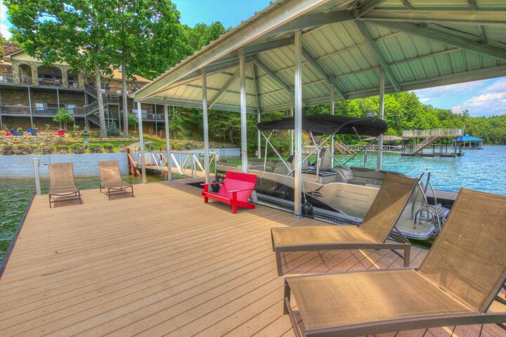 Southern Comfort Cabin Rentals managed Airbnb listing 2
