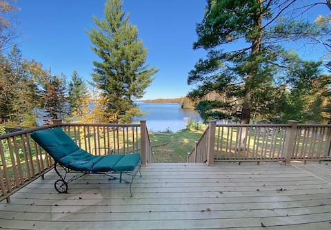 Robbins Ridge On Neslon Lake