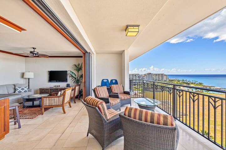 Fall Special : Top Floor Penthouse O-1602 w/ View gallery image 4