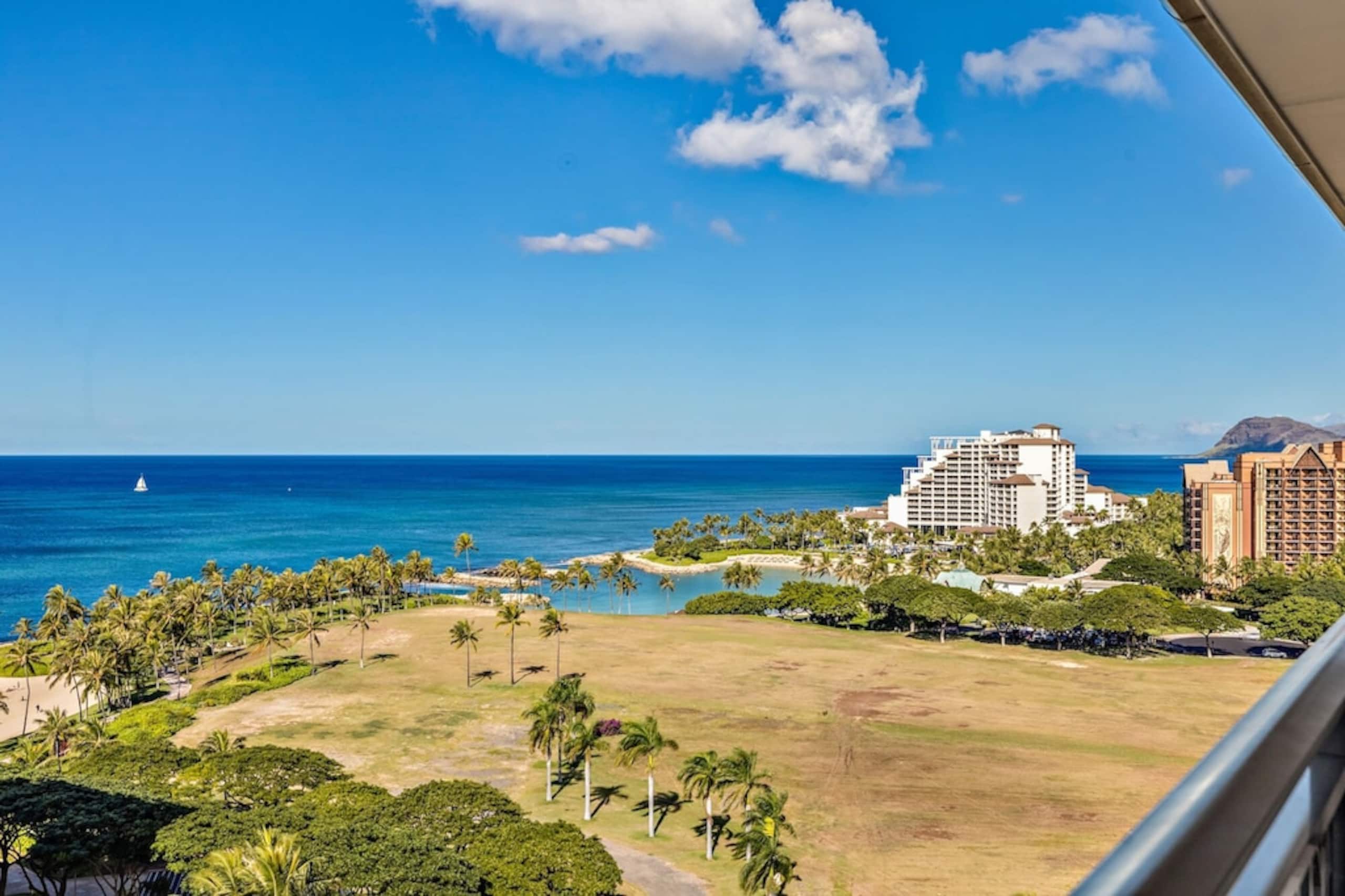Condo in Kapolei · ★5.0 · 3 bedrooms · 4 beds · 2.5 private baths - Image 10