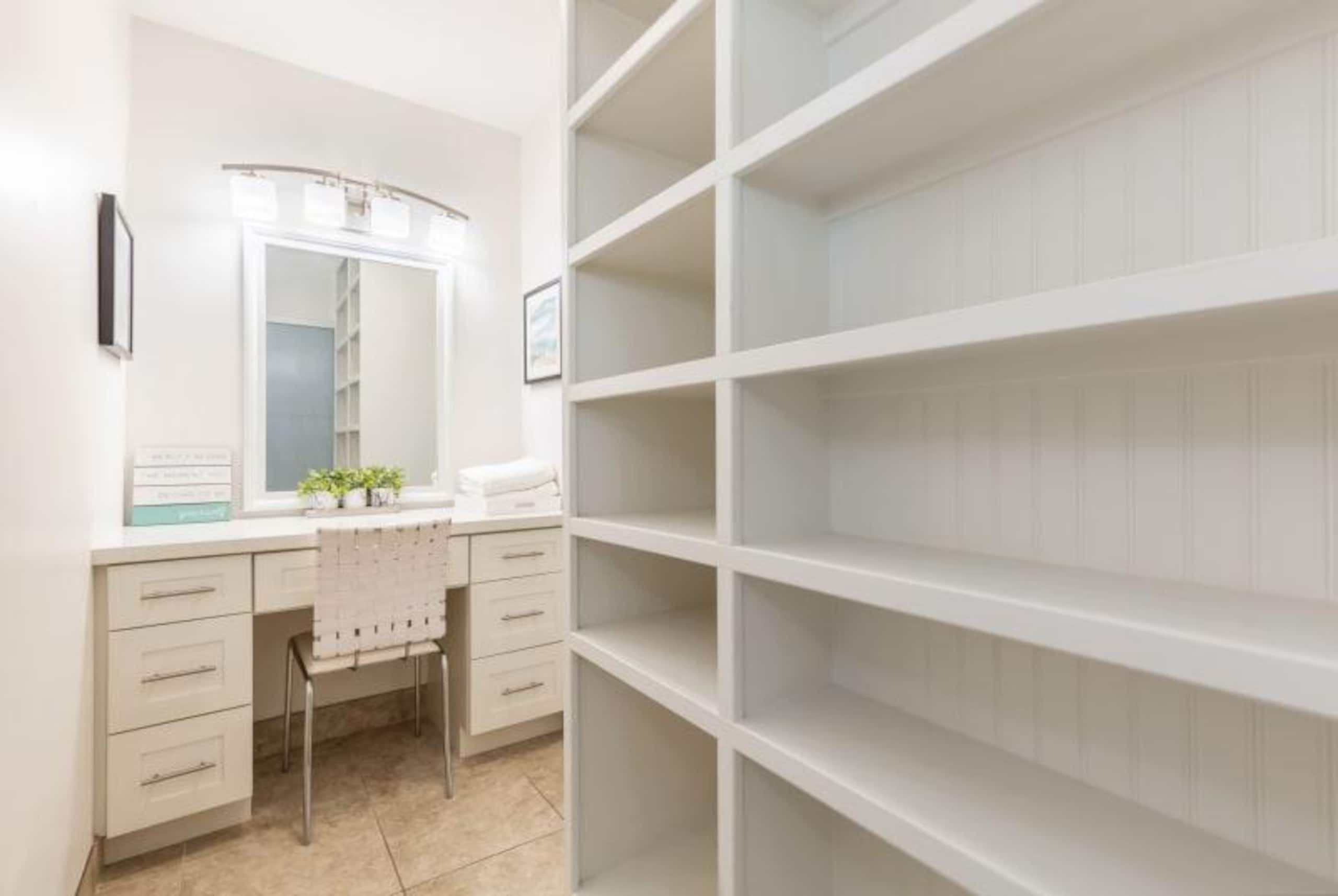 Condo in Honolulu · ★5.0 · 1 bedroom · 1 bed · 1 shared bath - Image 11