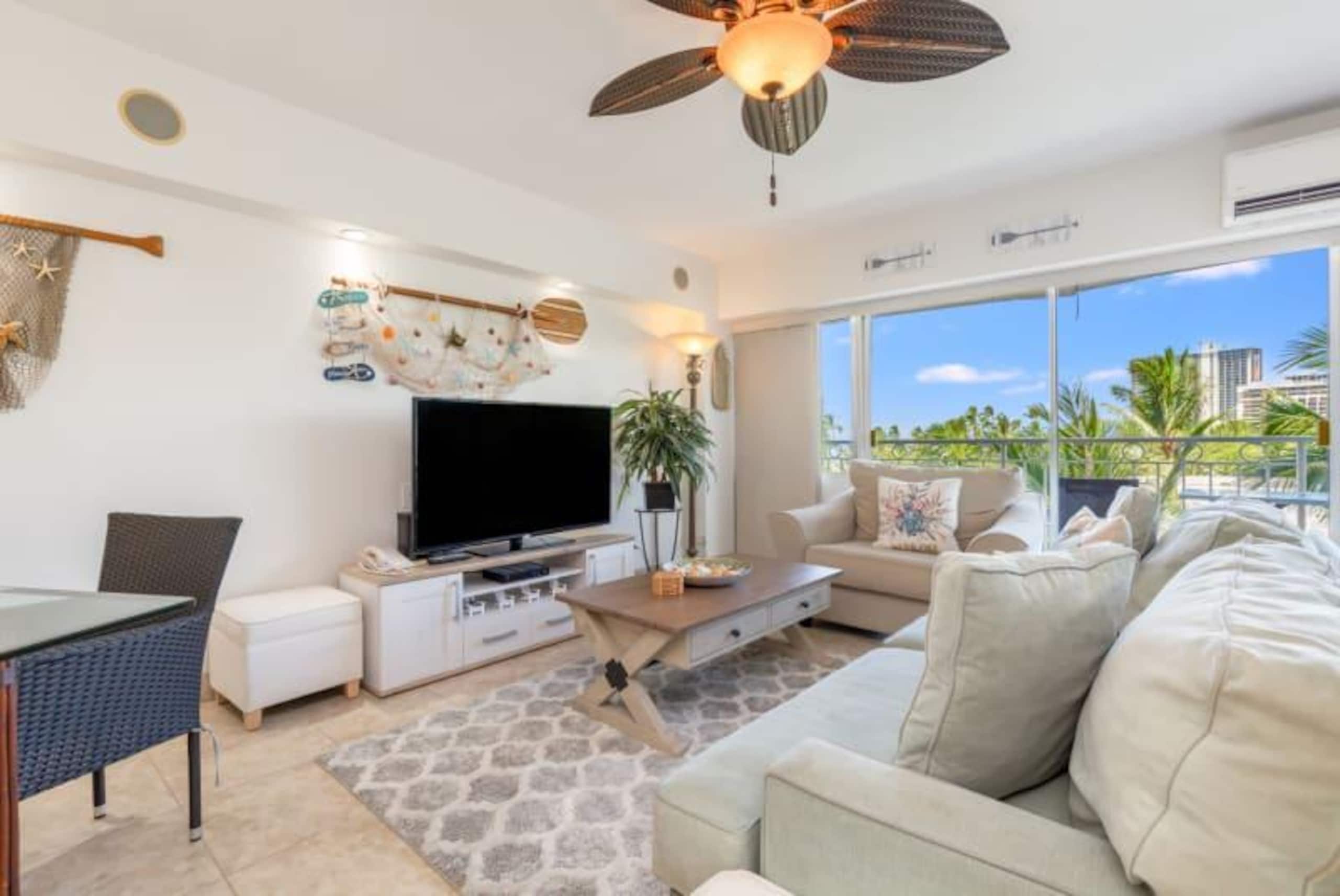 Condo in Honolulu · ★5.0 · 1 bedroom · 1 bed · 1 shared bath - Image 3