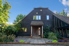 DADIO%27s+Barn+Indoor+Swimming+Pool+400+Years+Old