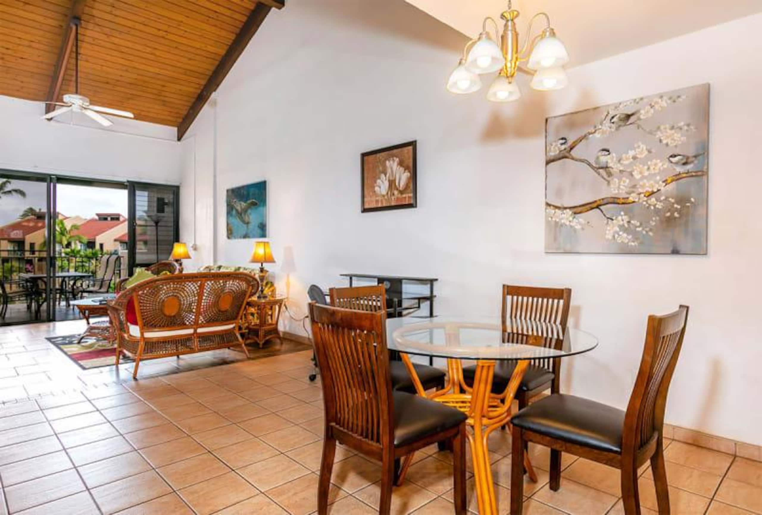Condo in Kihei · ★4.6 · 2 bedrooms · 3 beds · 2 shared baths - Image 6