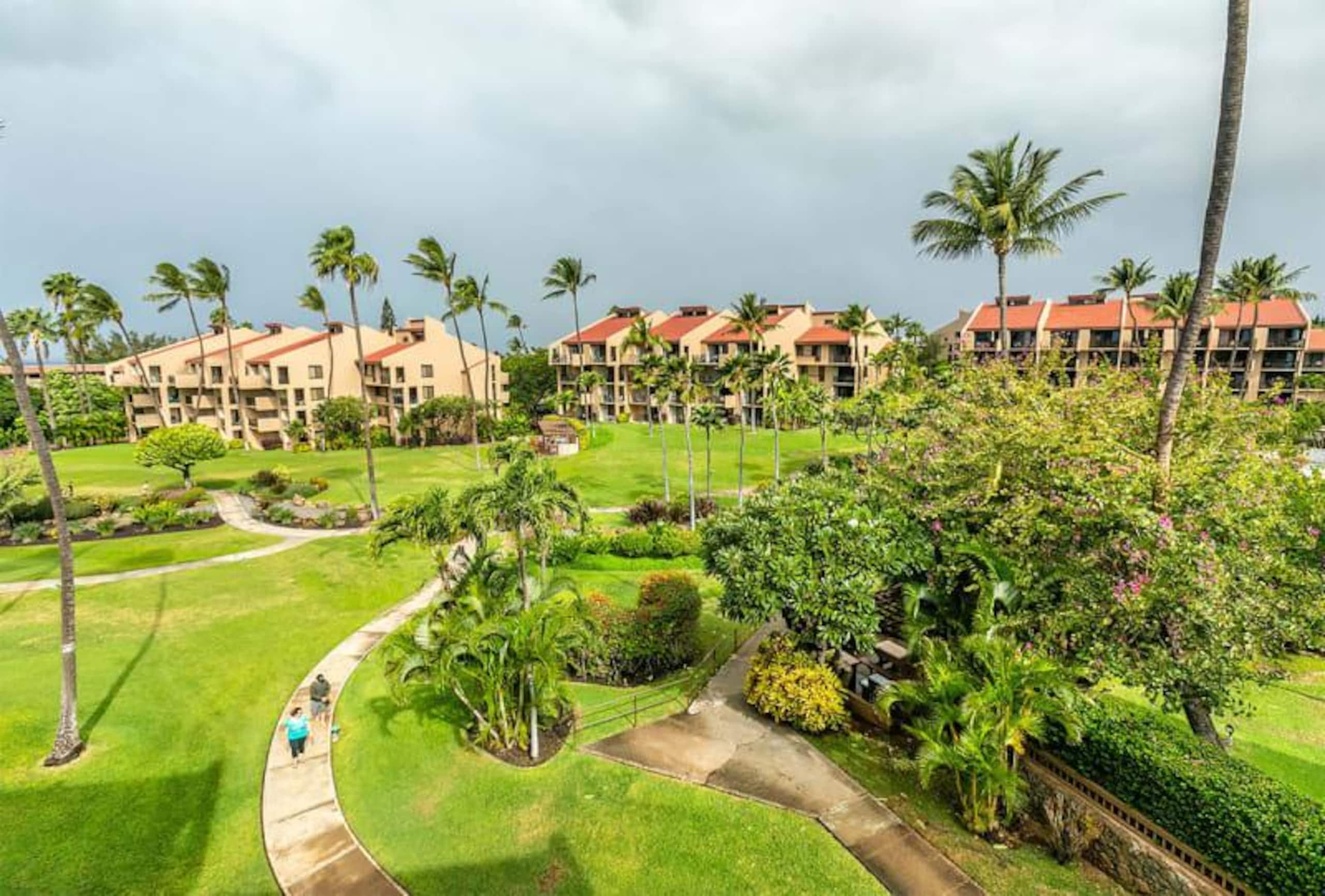 Condo in Kihei · ★4.6 · 2 bedrooms · 3 beds · 2 shared baths - Image 22