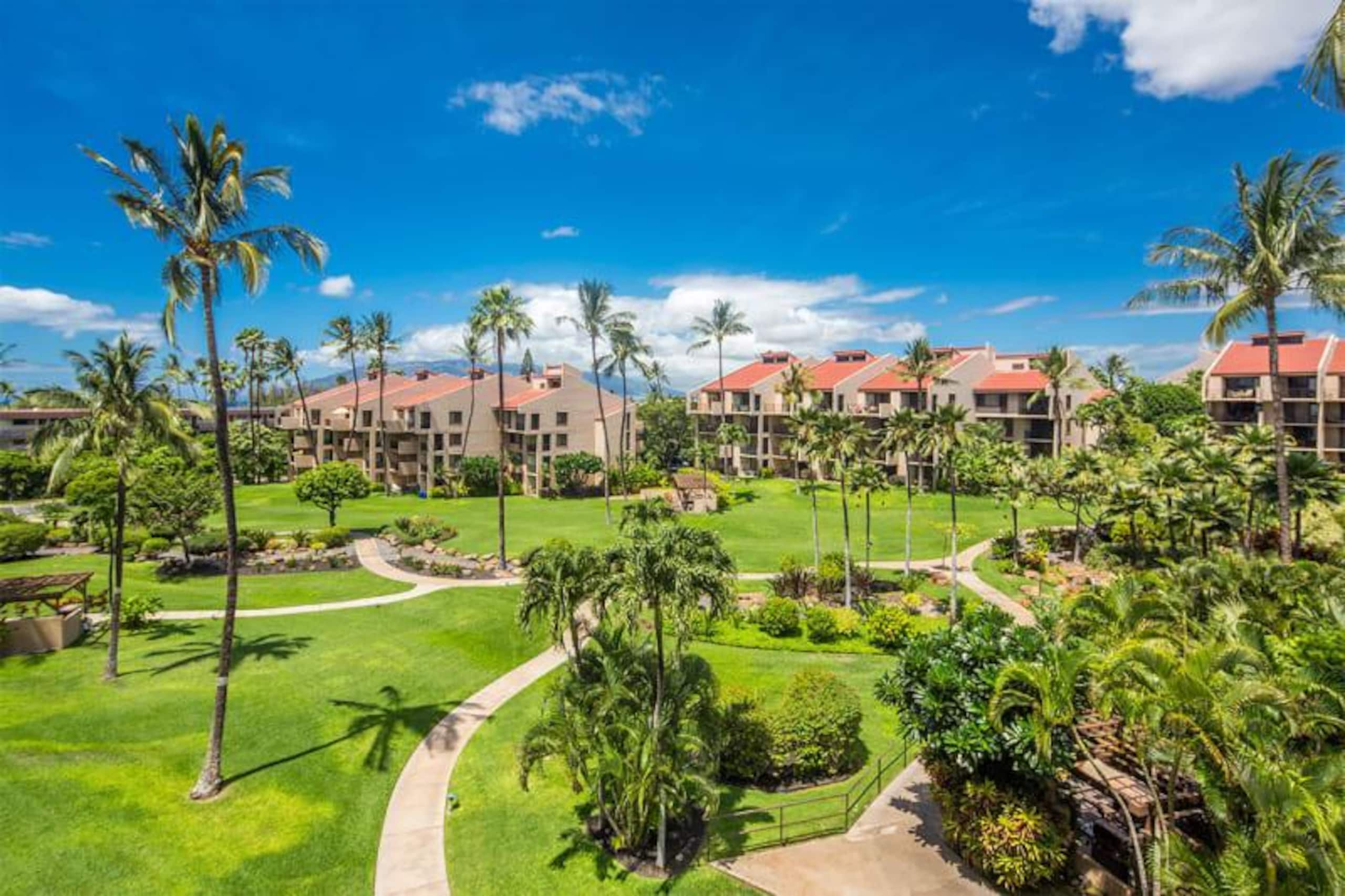 Condo in Kihei · ★4.6 · 2 bedrooms · 3 beds · 2 shared baths - Image 36