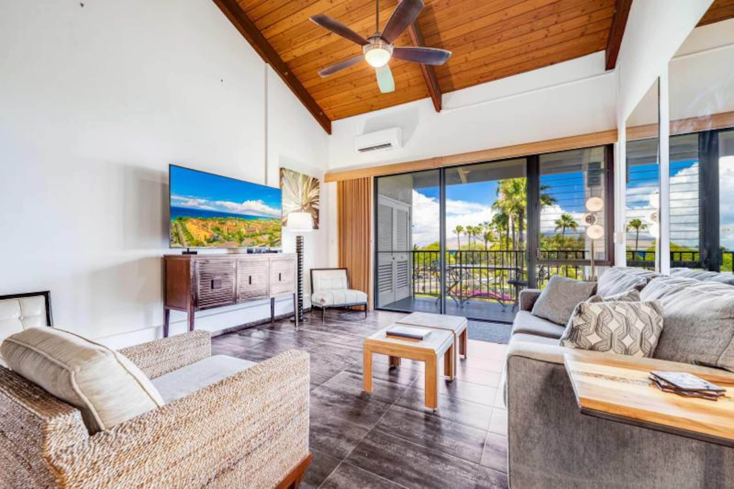 Condo in Kihei · ★4.0 · 2 bedrooms · 3 beds · 2 baths - Image 2