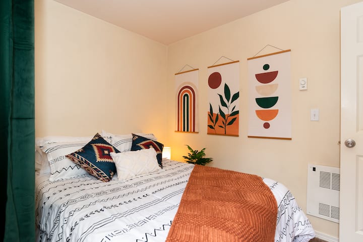 Snug Suite Near Greenlake! - Seattle, WA