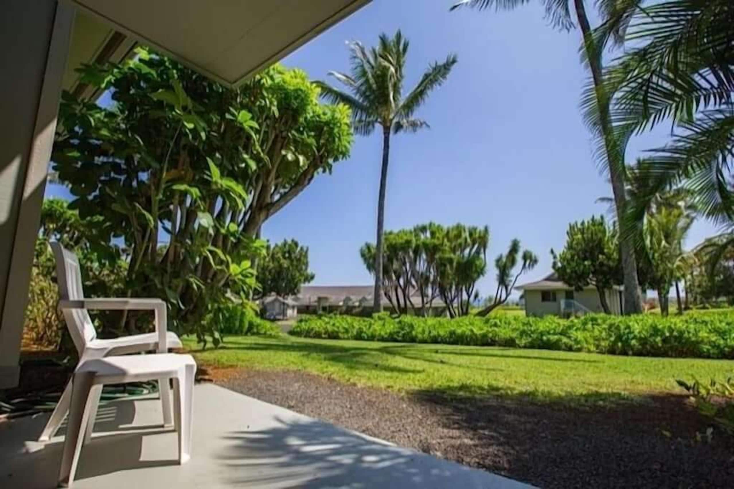 Condo in Princeville · ★4.89 · 2 bedrooms · 2 beds · 2 private baths - Image 5