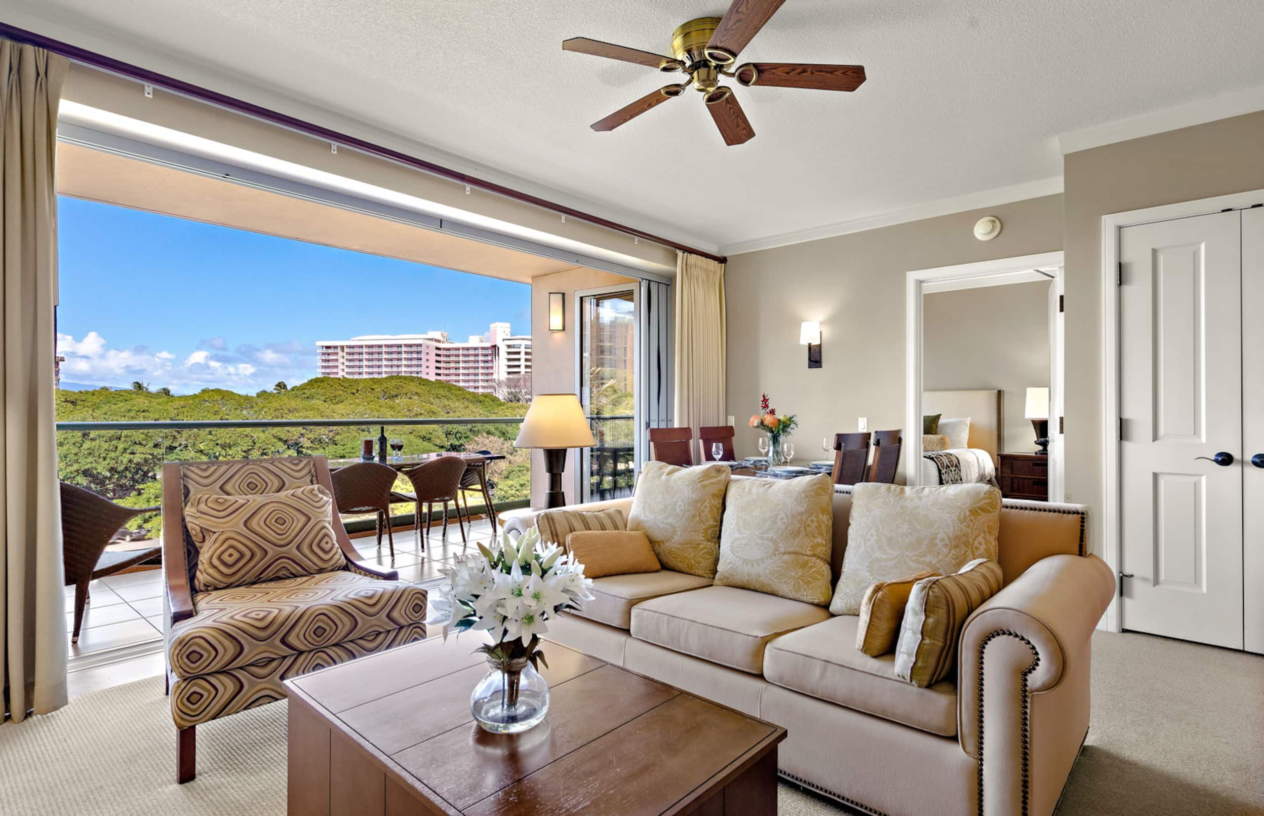 Condo in Lahaina · ★4.63 · 1 bedroom · 2 beds · 1 bath - Image 4