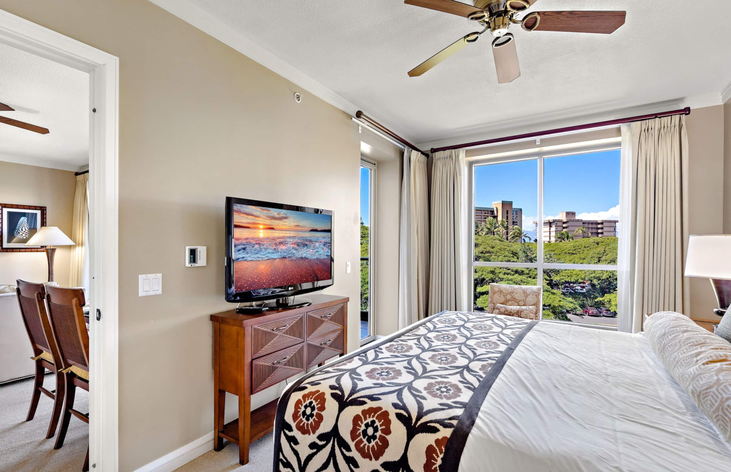 Condo in Lahaina · ★4.63 · 1 bedroom · 2 beds · 1 bath - Image 15