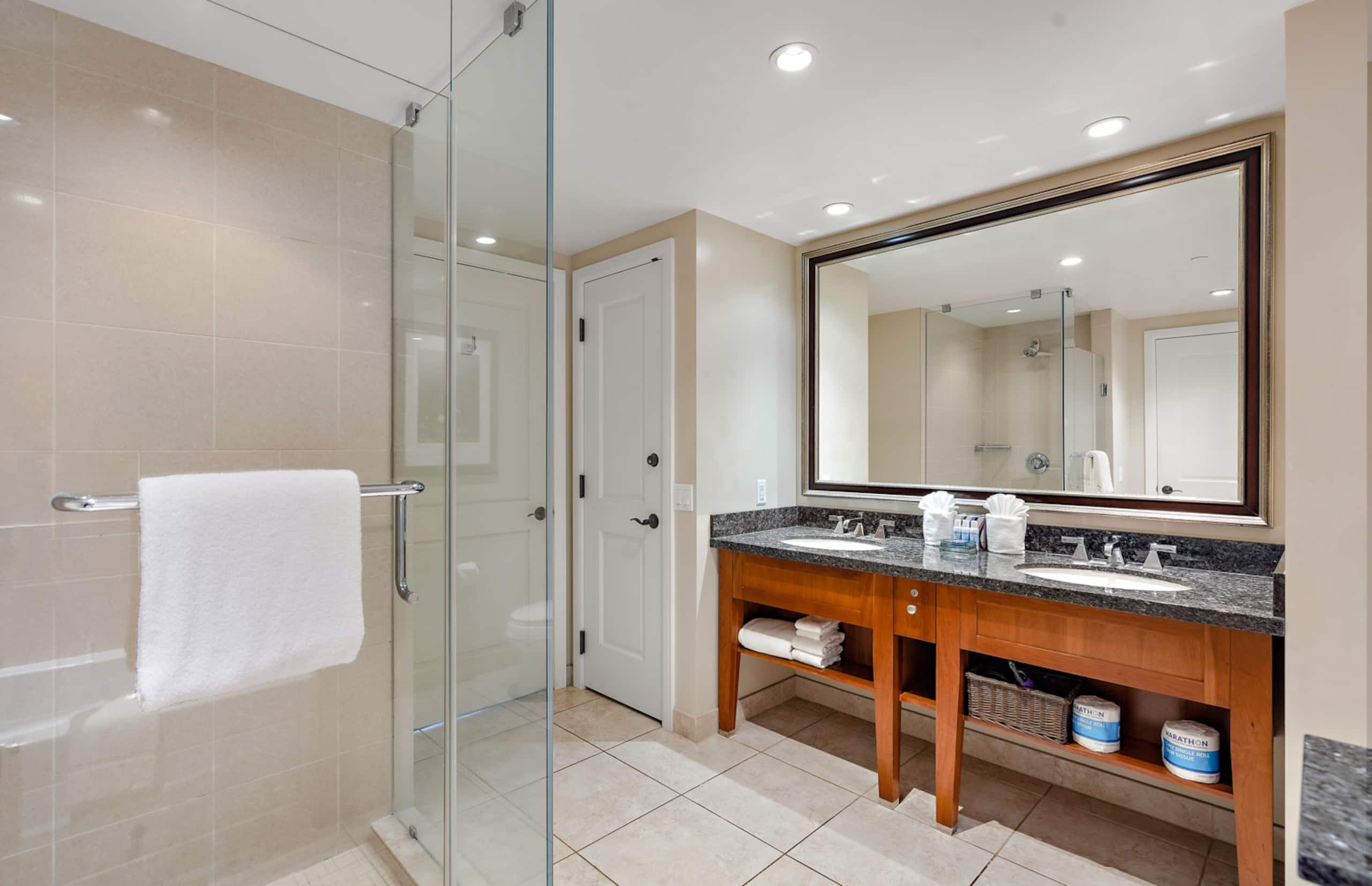 Condo in Lahaina · ★4.63 · 1 bedroom · 2 beds · 1 bath - Image 17