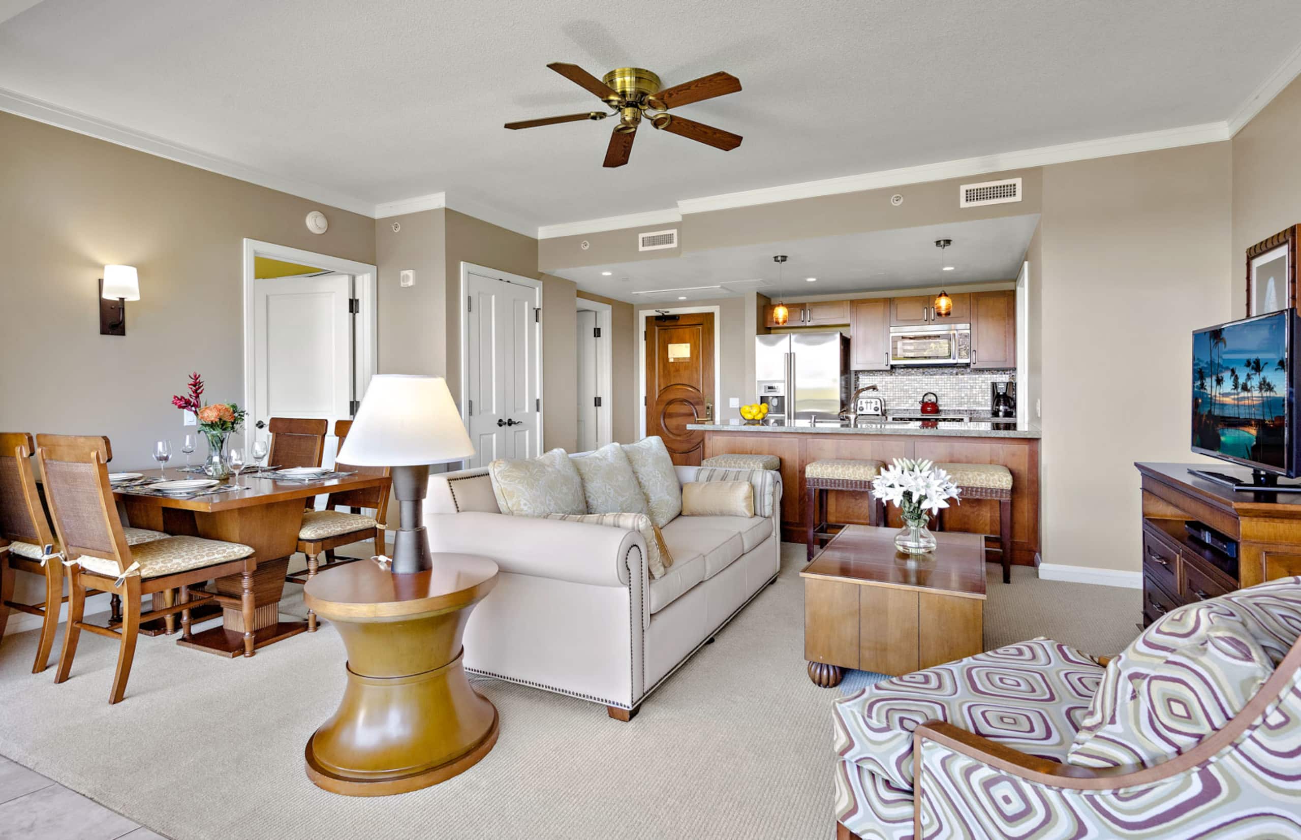 Condo in Lahaina · ★4.63 · 1 bedroom · 2 beds · 1 bath - Image 11