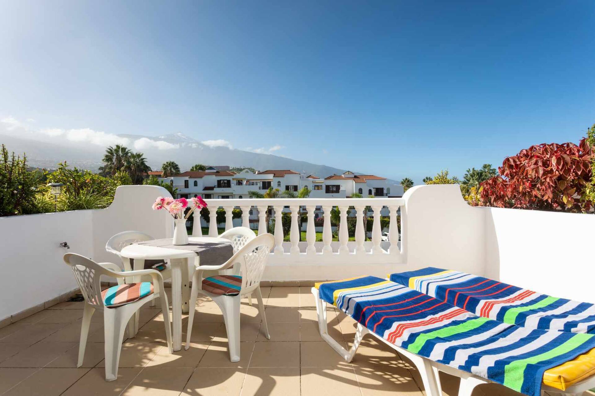Holiday home Teide views & warmed swimming pool