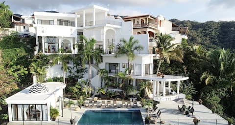 Casa Valerie - Luxury Villa, Sleeps 22+, Fully Staffed