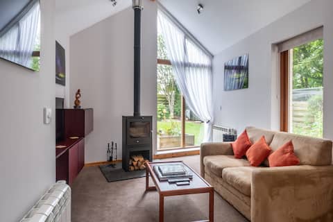 Contemporary One Bedroom Apartment Close To All Am