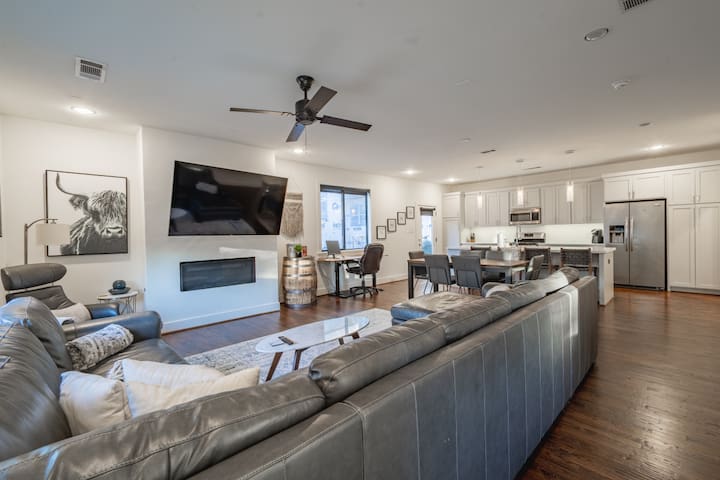 Lower Greenville Gem – Walking Distance!