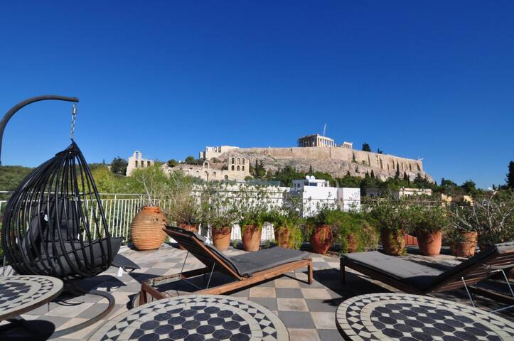 Stunning Acropolis view apartment gallery image 3