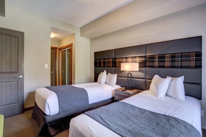 Secondary Bedroom - TWIN option