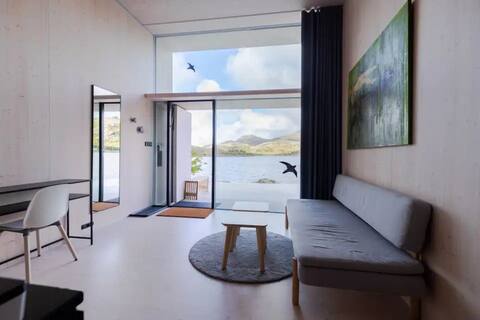 Seaside Mini-House 4 – Stunning Views
