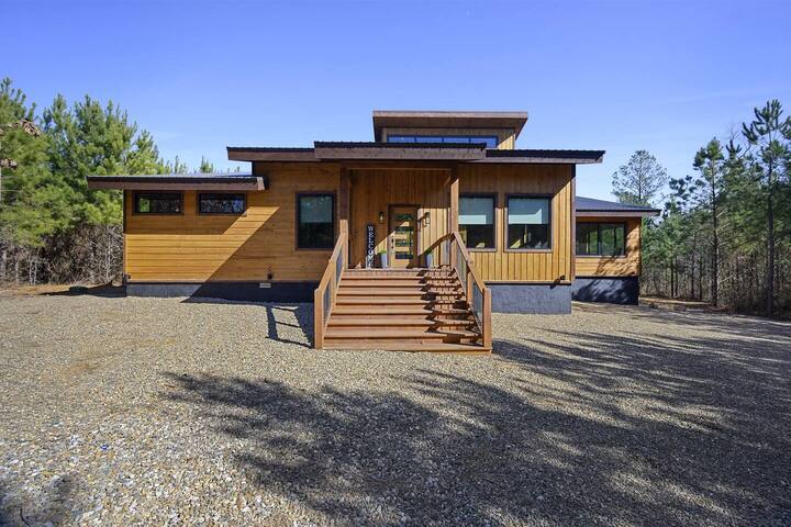 The Bear Cabins in BB managed Airbnb listing 2