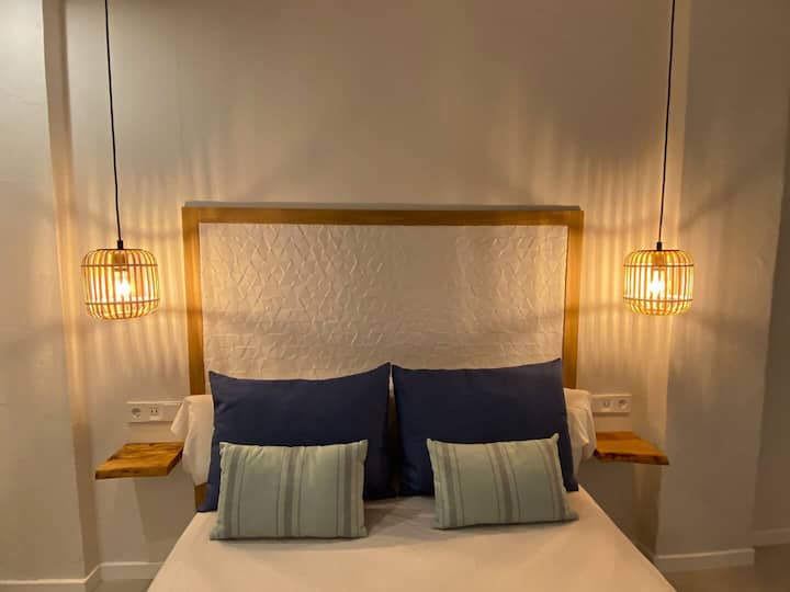 516f06d2-992a-43c2-8d74-d50b1ae807b5