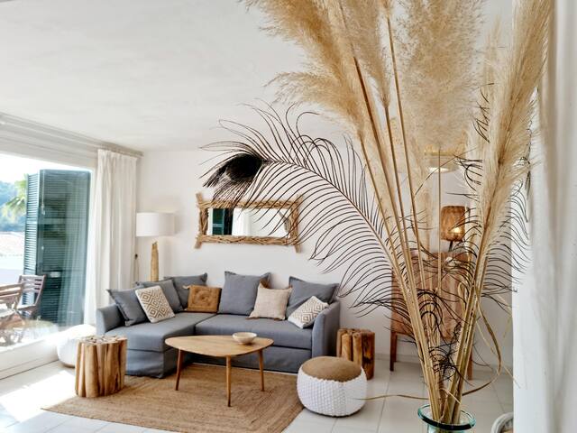 El Ton gallery image 5