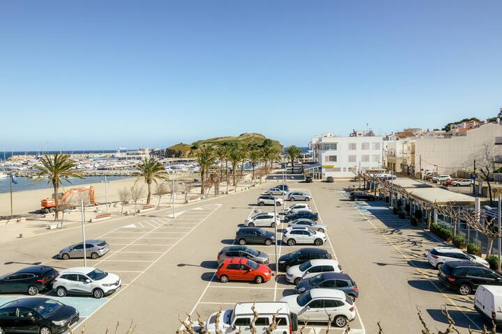 Apart en Paseo Marítimo 2-3 gallery image 2