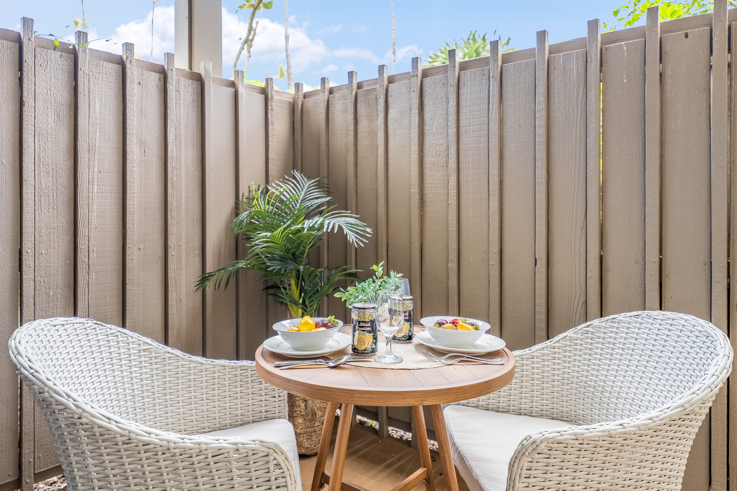 Condo in Lahaina · ★4.97 · 1 bedroom · 2 beds · 1 bath - Image 16