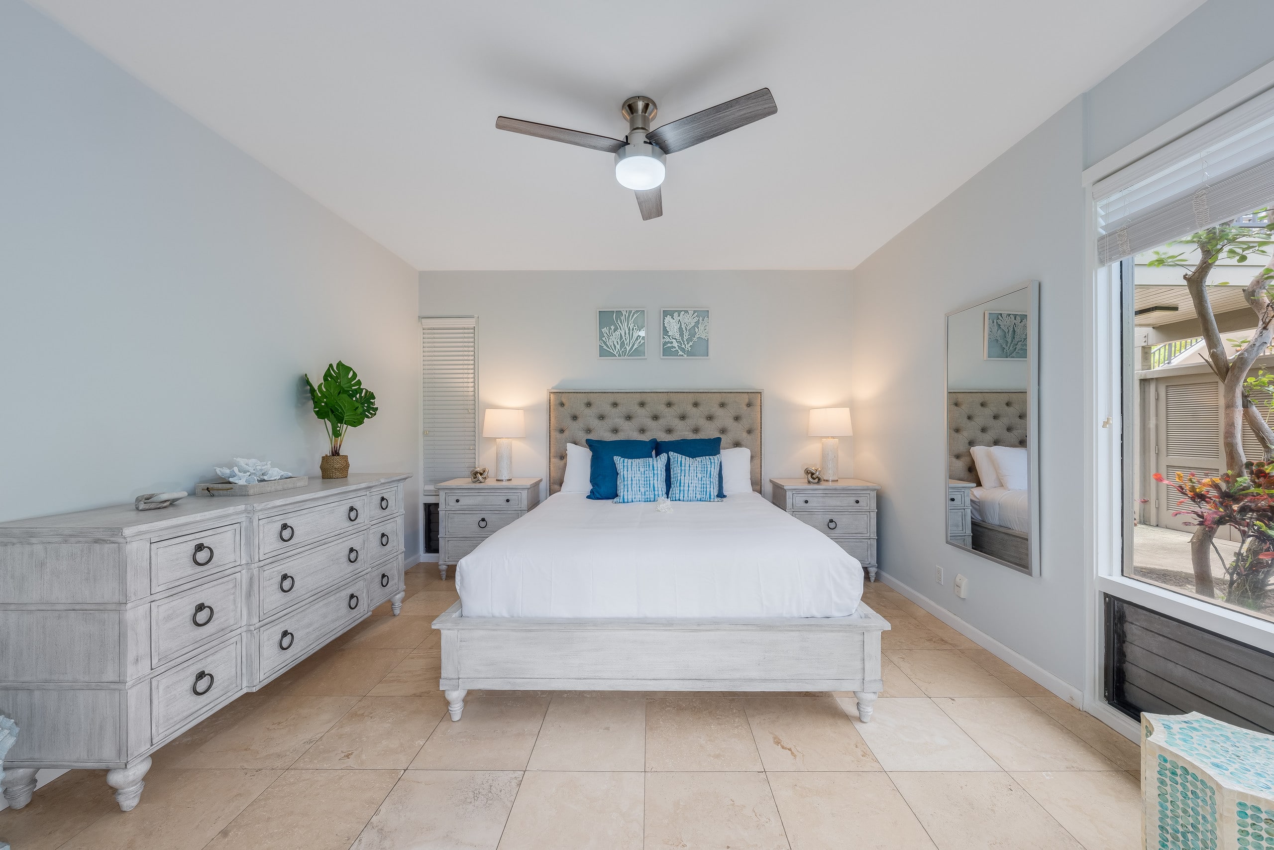 Condo in Lahaina · ★4.97 · 1 bedroom · 2 beds · 1 bath - Image 15