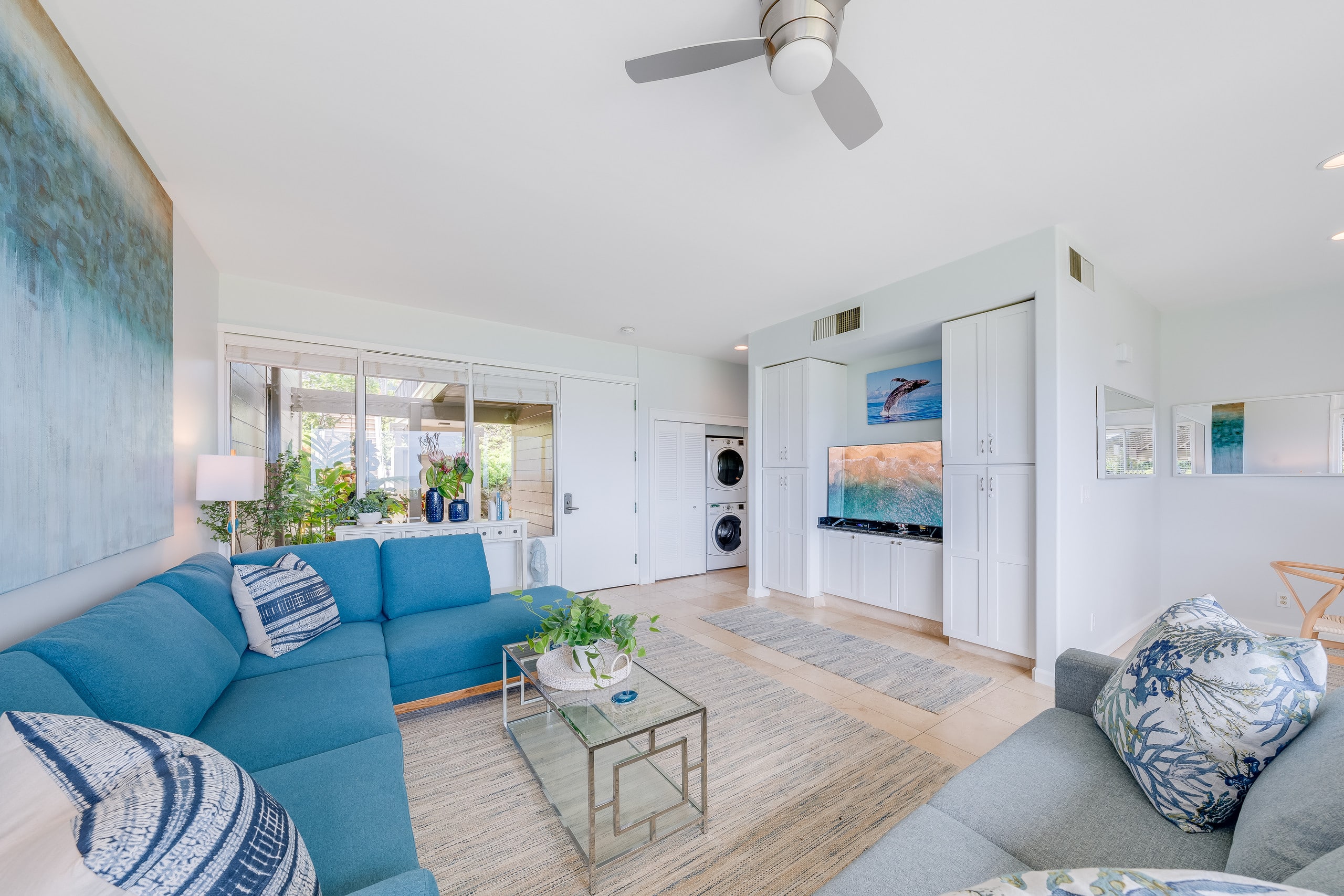 Condo in Lahaina · ★4.97 · 1 bedroom · 2 beds · 1 bath - Image 2