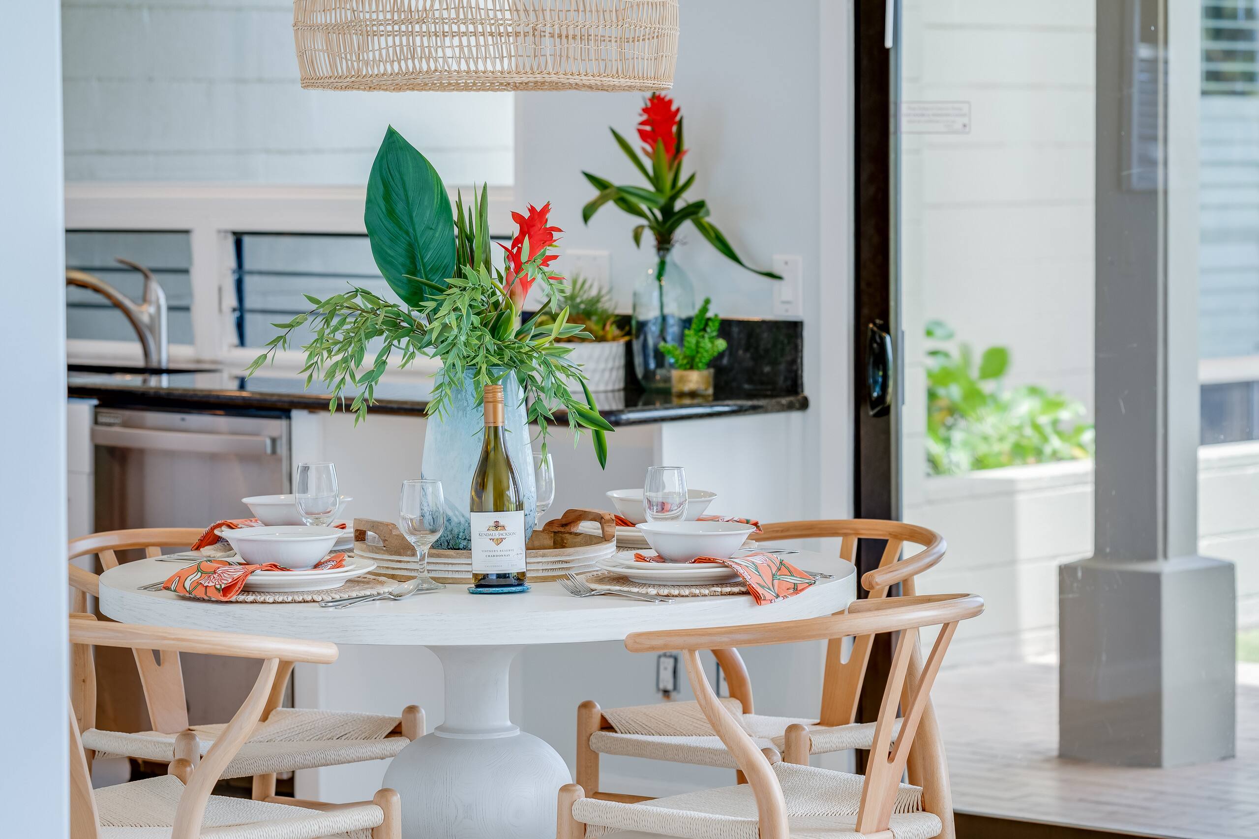 Condo in Lahaina · ★4.97 · 1 bedroom · 2 beds · 1 bath - Image 12