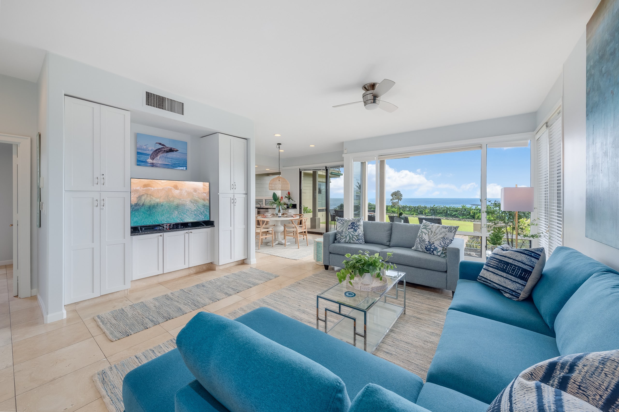 Condo in Lahaina · ★4.97 · 1 bedroom · 2 beds · 1 bath - Image 1