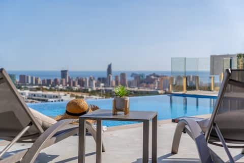 Villa Esmeralda 20 by Bookaparadise