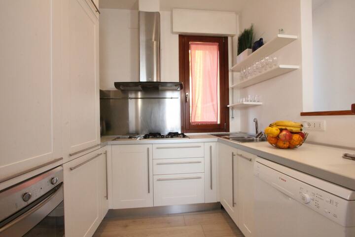 Apartment Altana, Amazing Grand Canal View gallery image 5