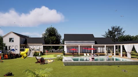 FarmHouse Resort: pool, golf, game room, playset