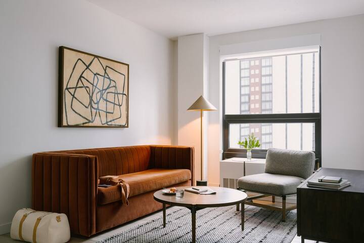 Sonder Court Square | Two-Bedroom Apartment