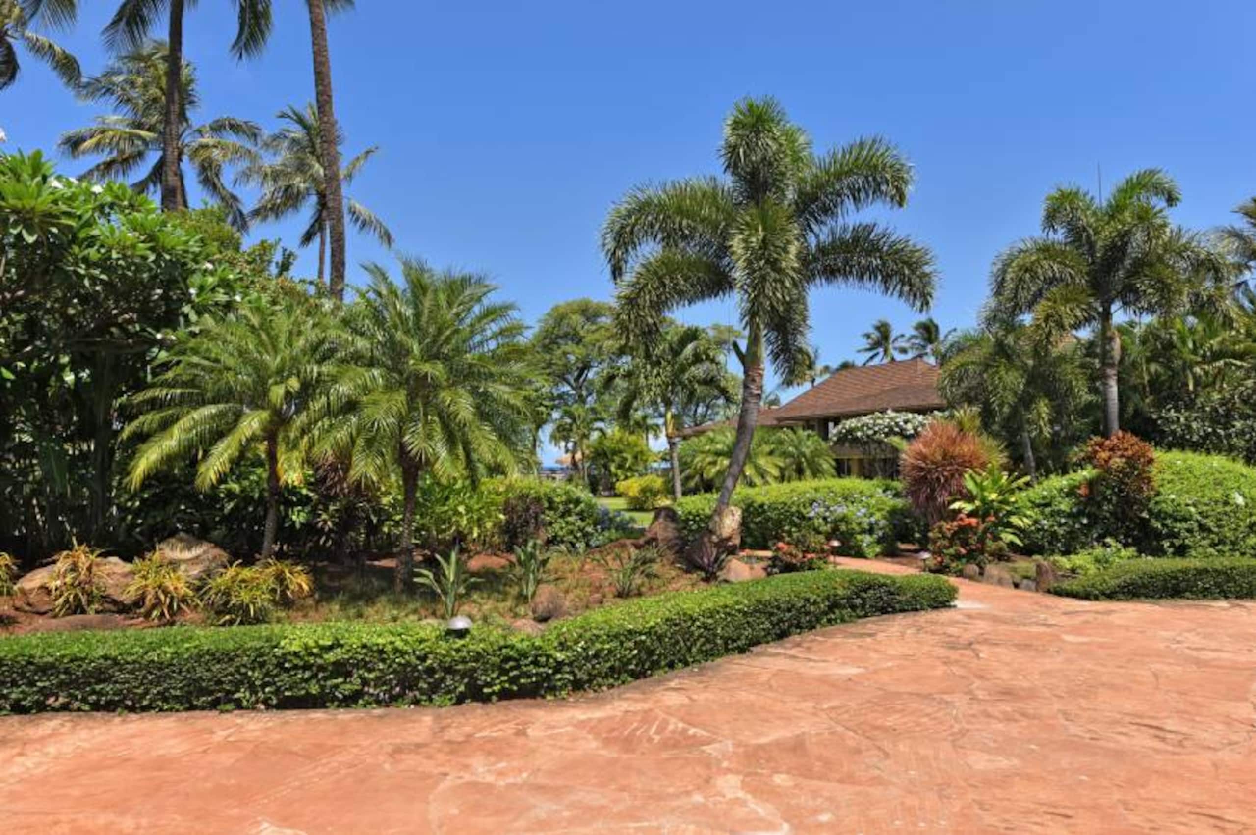 Condo in Lahaina · ★4.71 · 2 bedrooms · 3 beds · 2.5 baths - Image 27