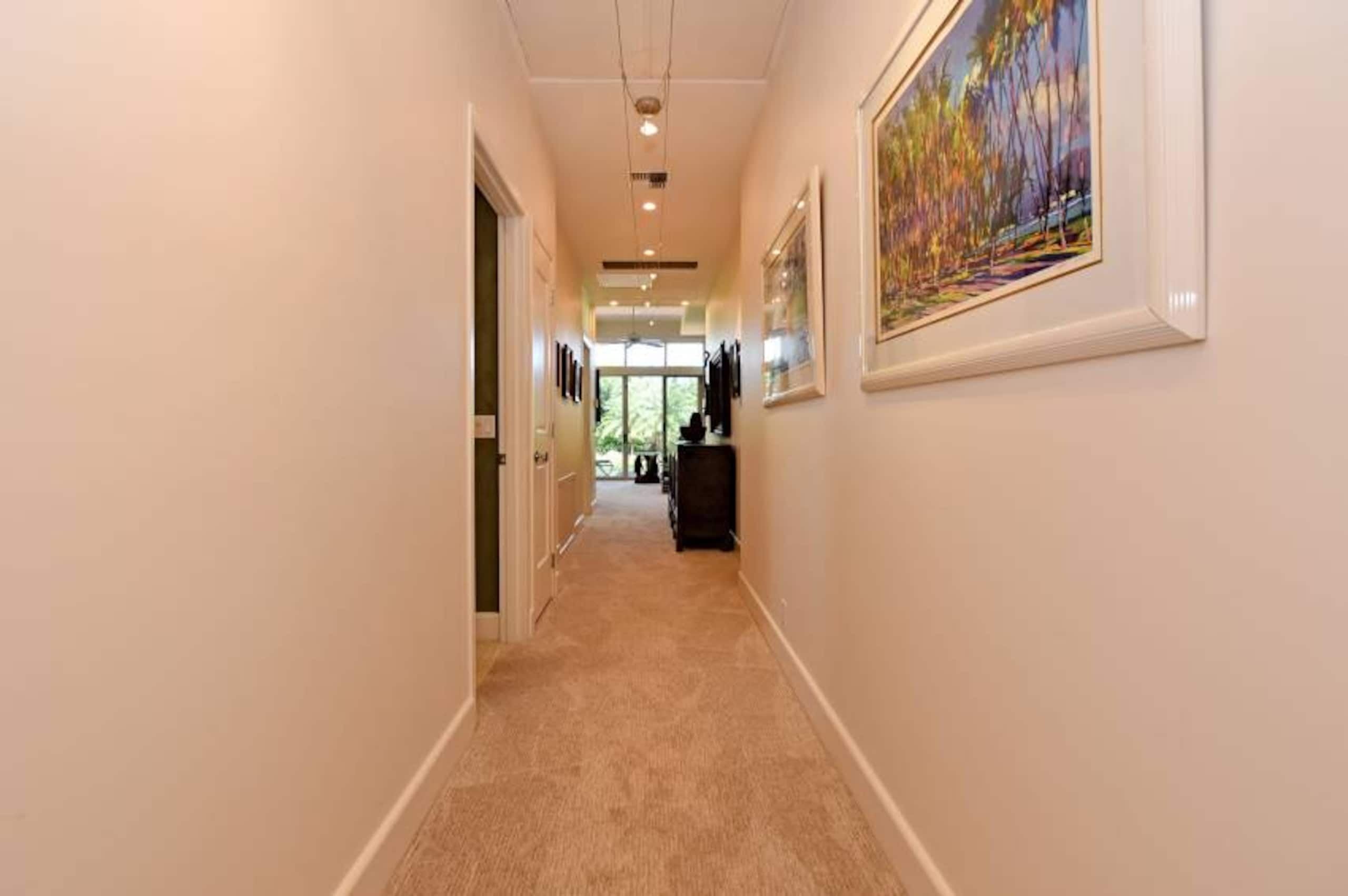 Condo in Lahaina · ★4.71 · 2 bedrooms · 3 beds · 2.5 baths - Image 22