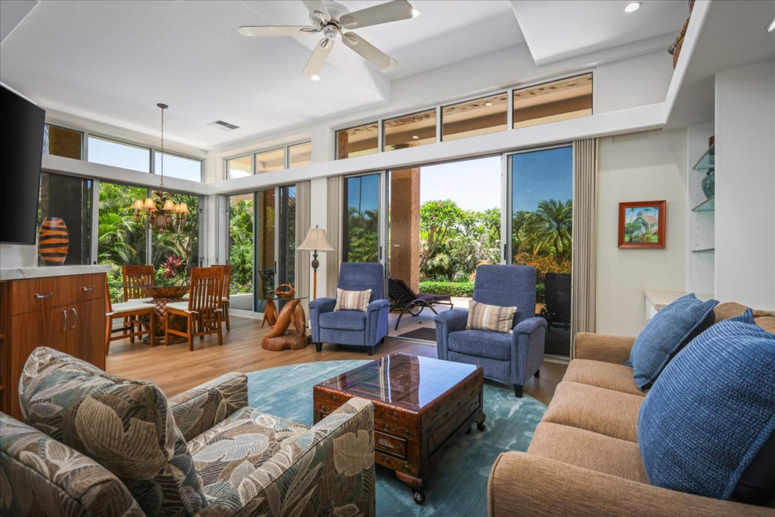 Condo in Lahaina · ★4.71 · 2 bedrooms · 3 beds · 2.5 baths - Image 1